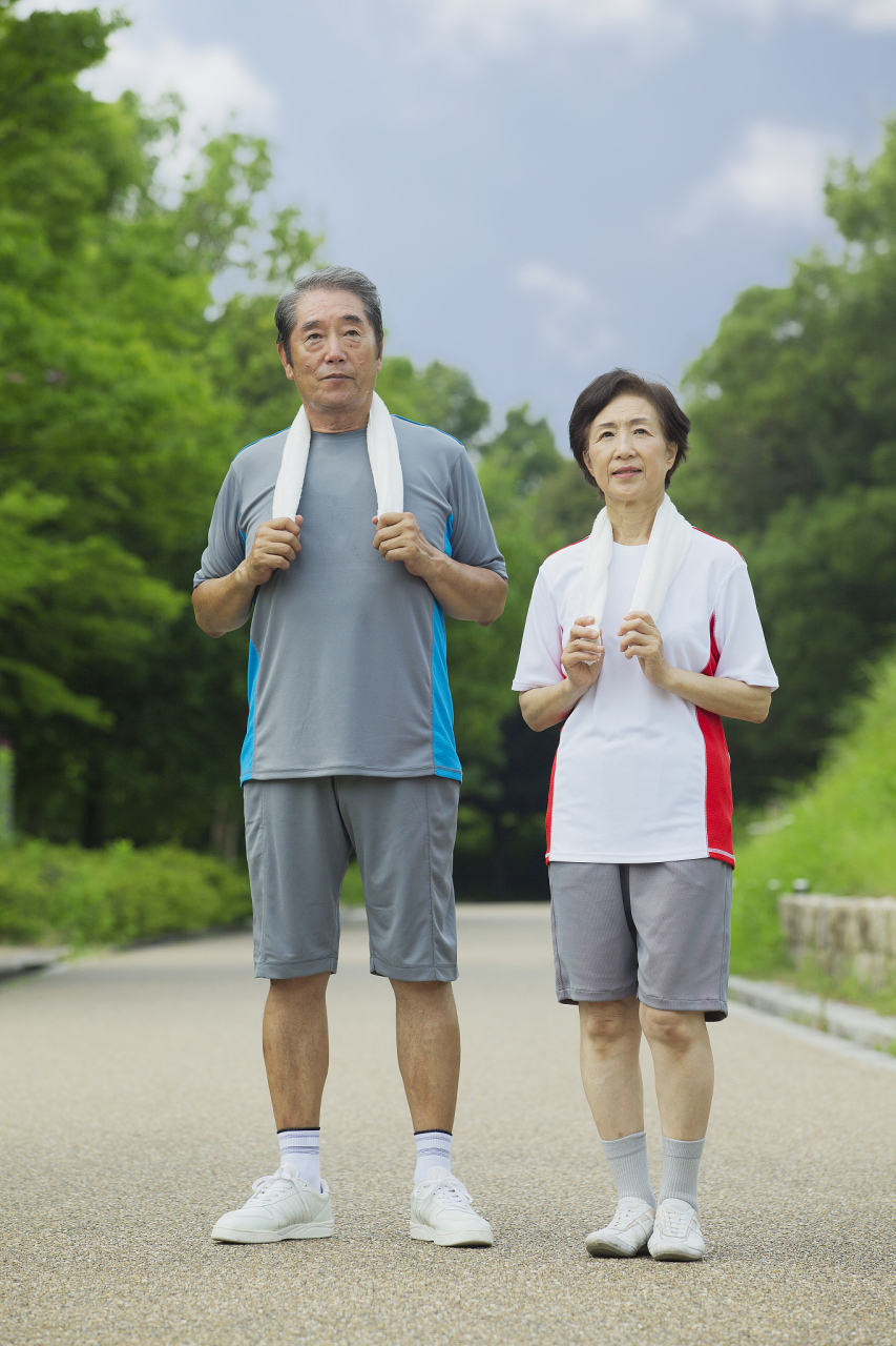 退休话题-(17)哪些运动方式适合老年人?