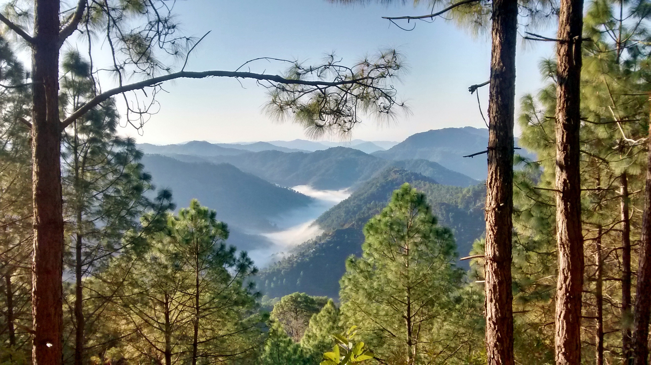 四川盆地周边山脉图片