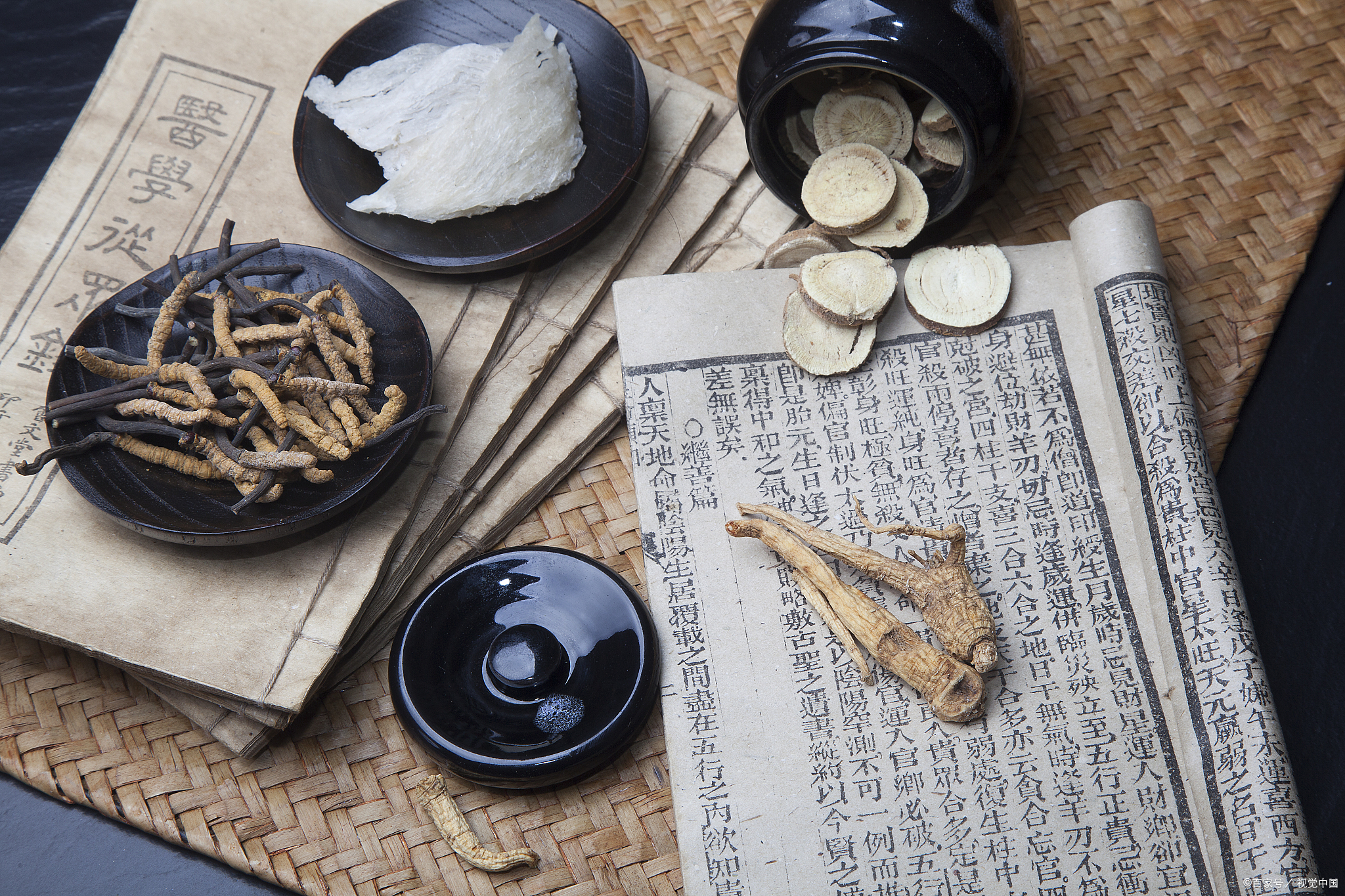 中药的对症开方,如同现代西药的靶向治疗,既有精确打击病灶的部分