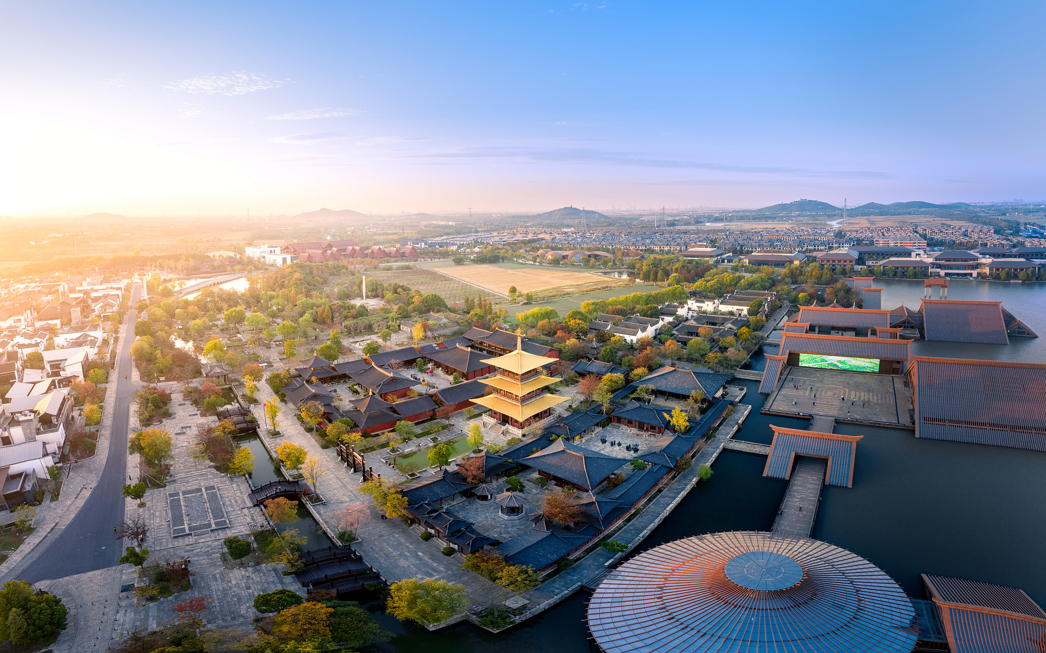 9015 打卡地推荐:长兴古镇位于浙江省湖州市长兴县,地处太湖之滨