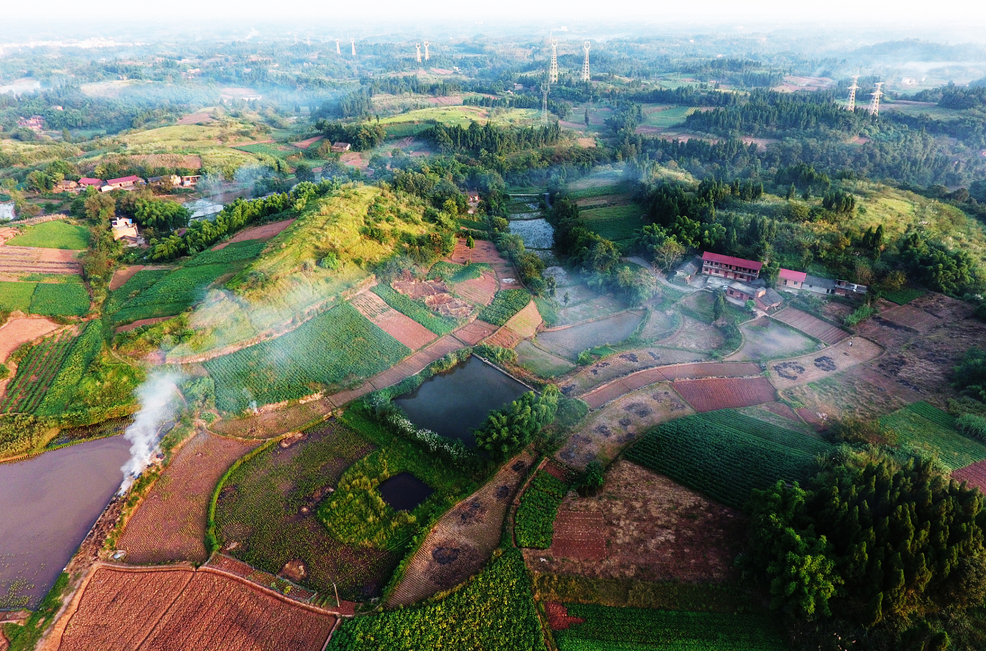 天府新区官塘村,位于成都市郊区,是一处美丽的风景胜地.