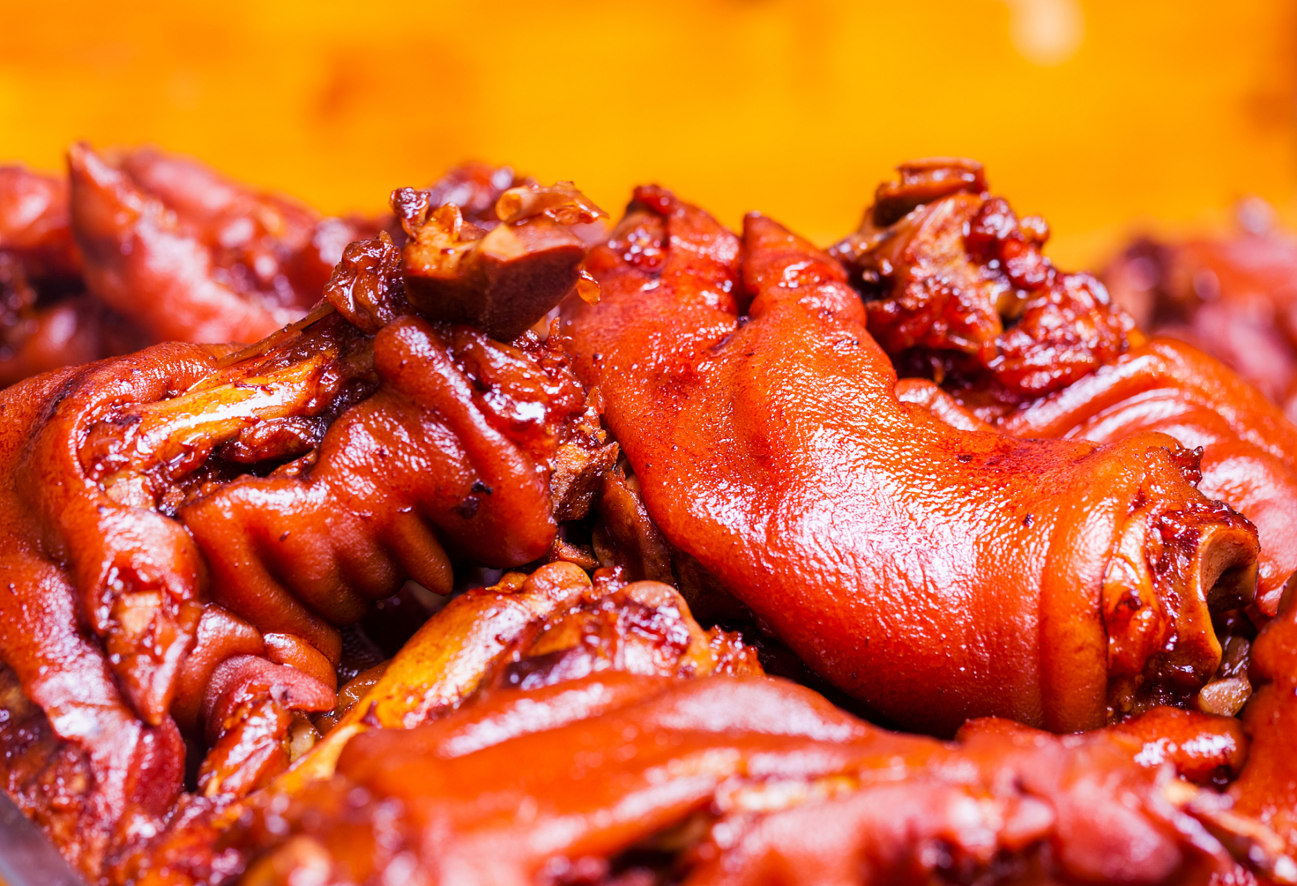 ""不知道如何调味,每次做出来都很单调."  5招教你做出超级美味卤肉!