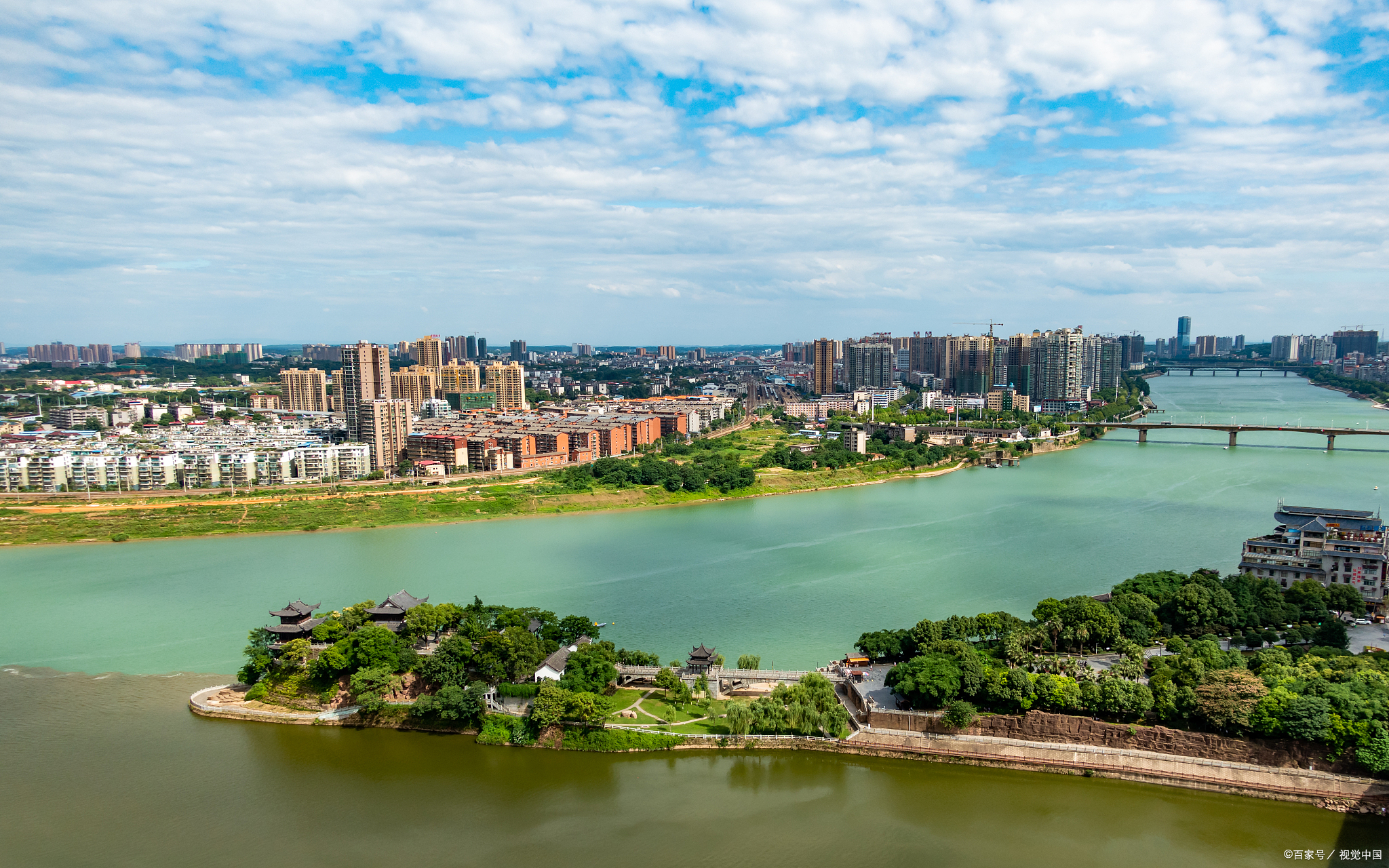 石鼓书院景点介绍|石鼓书院位于湖南省衡阳市石鼓区石鼓山,地处衡阳市