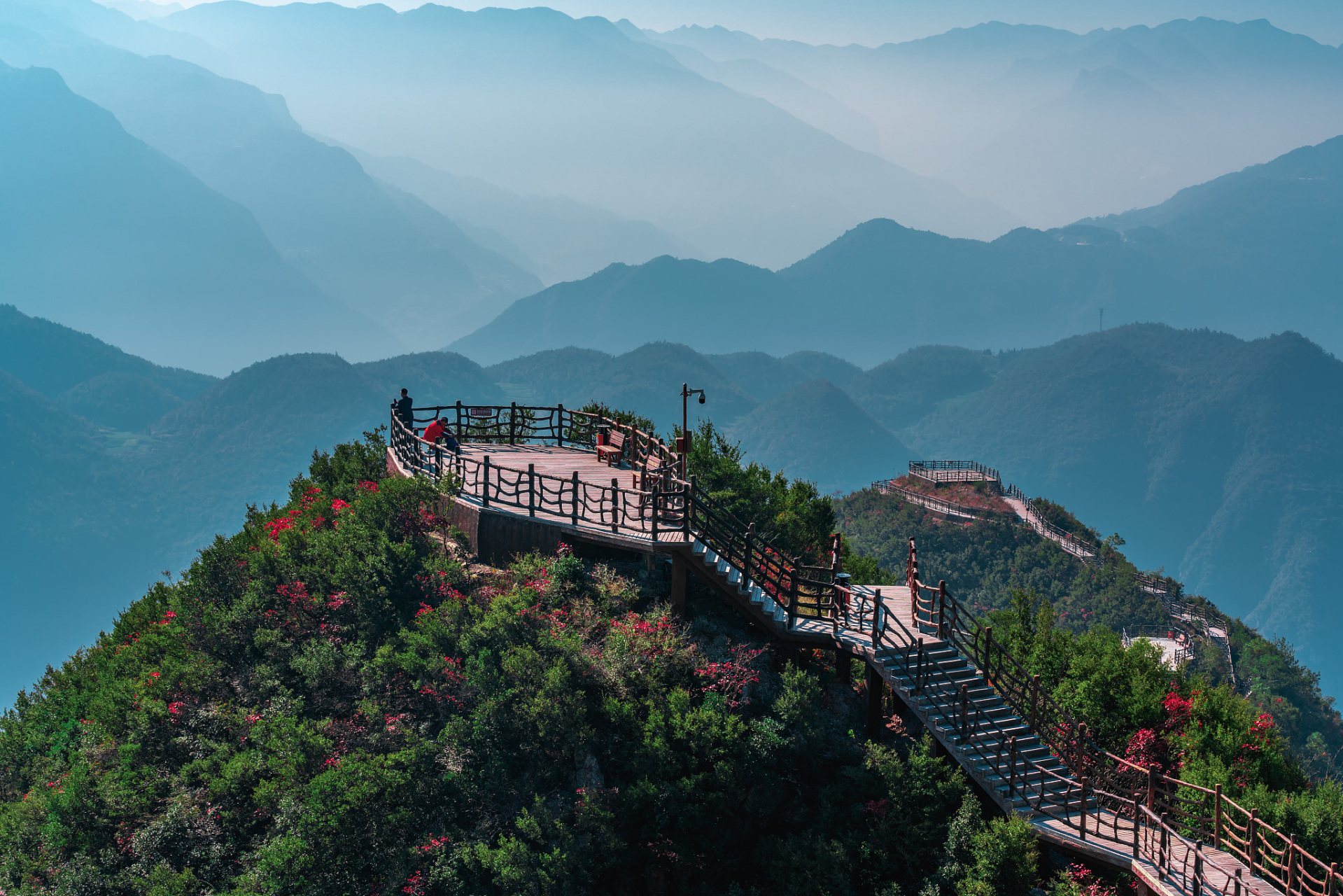 万圣节鬼故事# #商洛市旅游景点# 商洛市是一个充满神秘色彩的掠挝