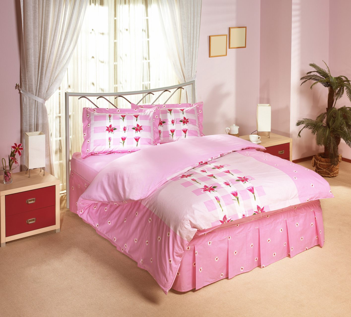 粉色床单,帮你走出孤独  粉色是温暖的颜色,很多女性朋友对粉色情有独