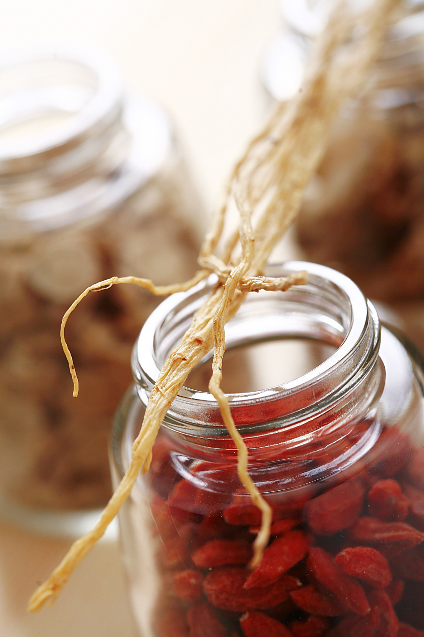 94  73 人参泡酒的好处简直多到数不清!