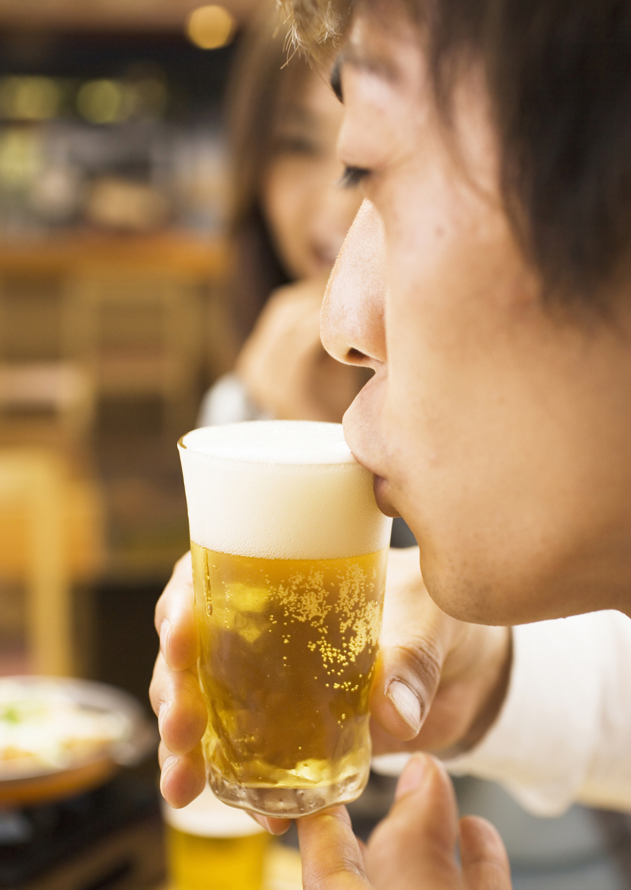 关于喝啤酒是否有利于结石排出的问题,目前的科学
