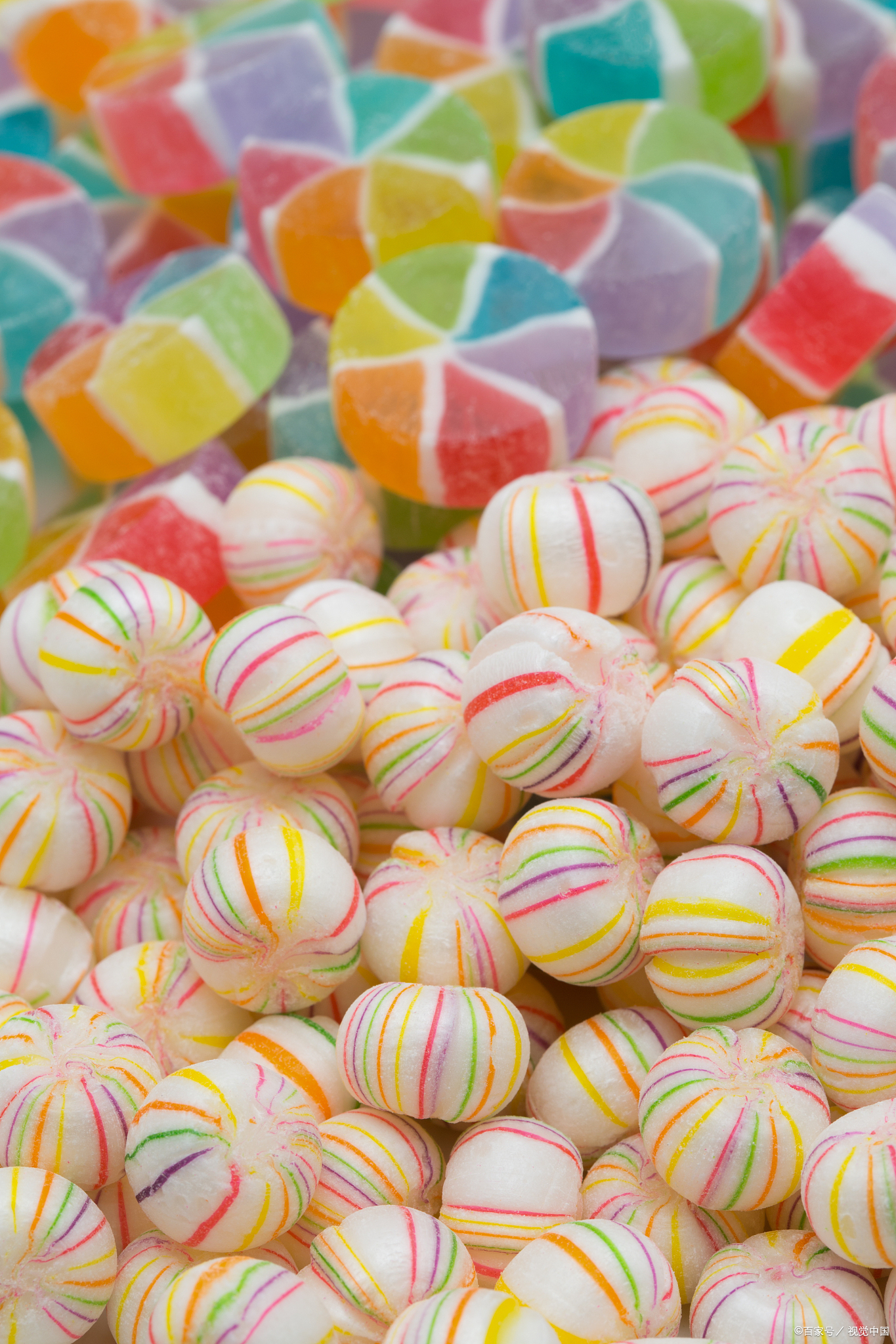 难以抗拒的甜食# 糖果,这是由糖,果汁,香料等原料制成的甜品,被视为