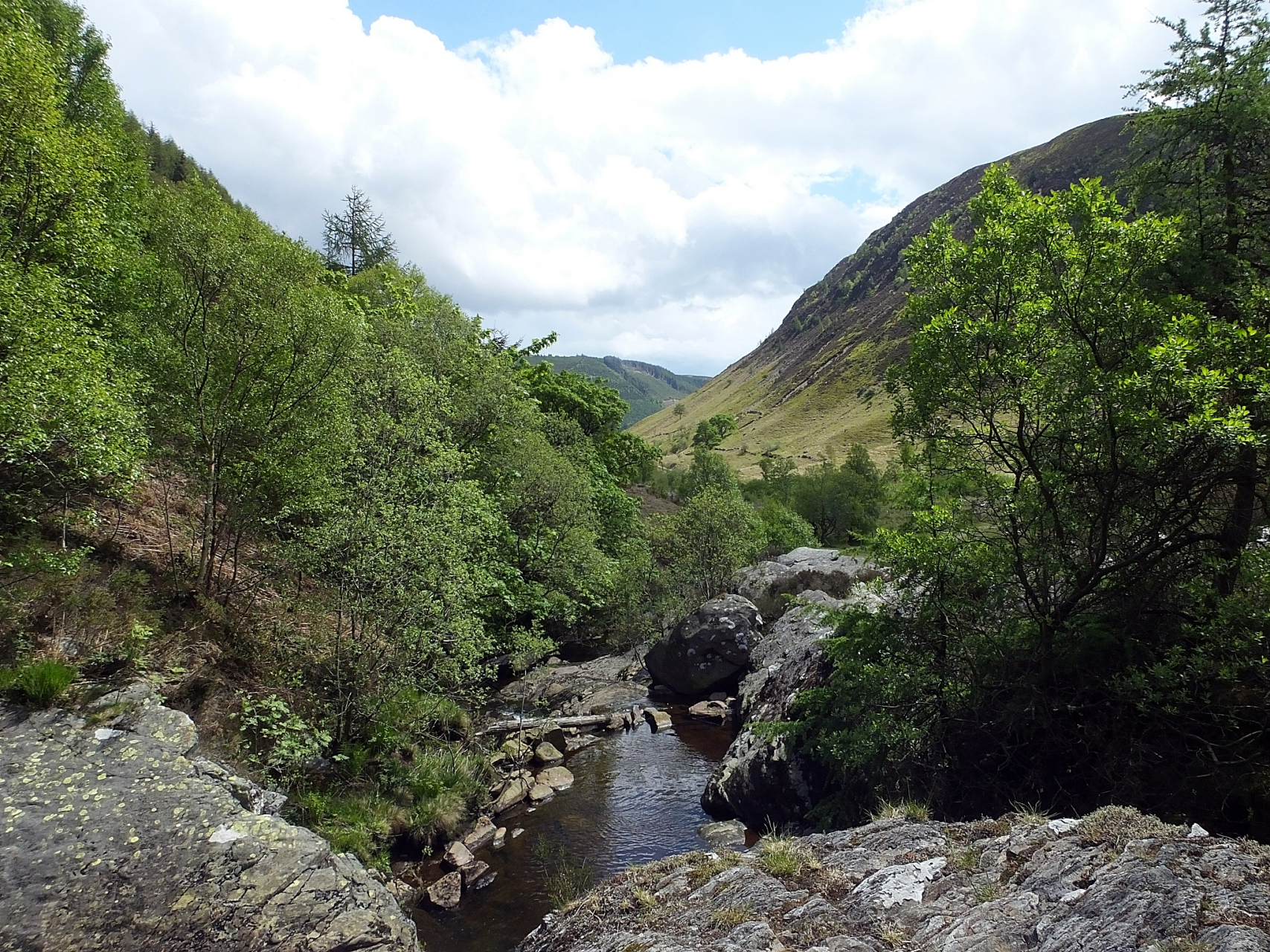 宝鸡大水川是位于陕西省宝鸡市陈仓区香泉镇的国家aaaa级旅游景区