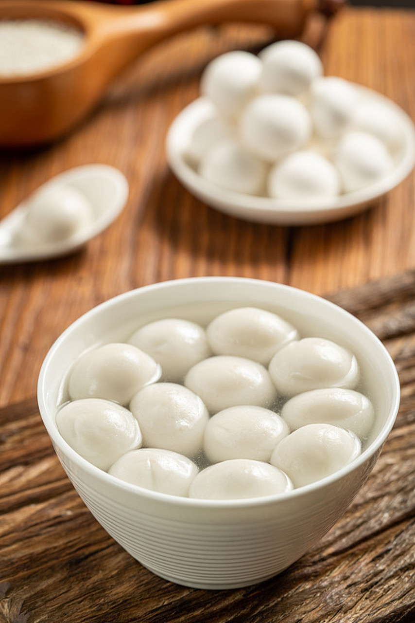 成都冬日美食推荐#  成都赖汤圆非常好吃,今天教大家做法:  准备原