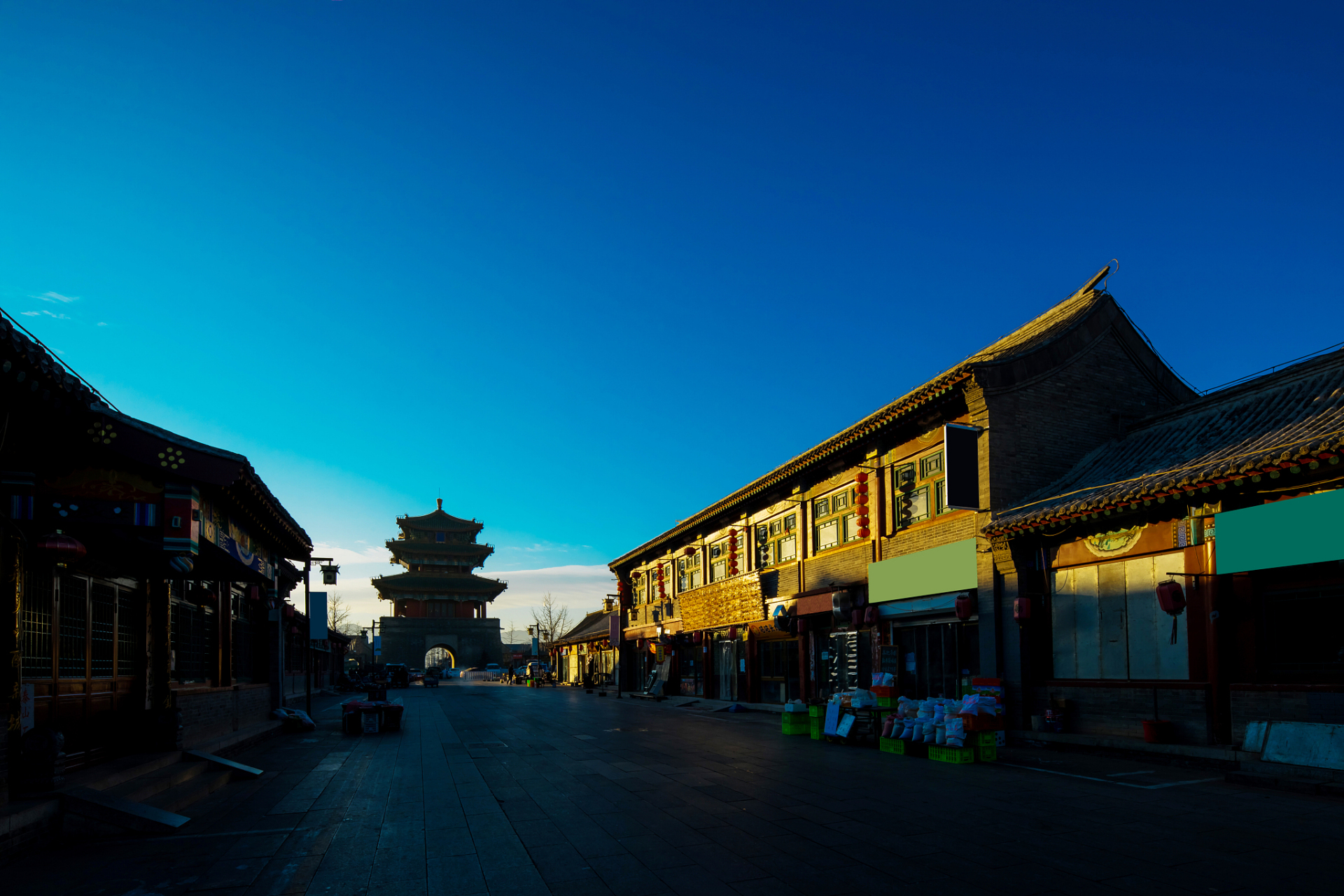 不妨考虑永宁古镇!