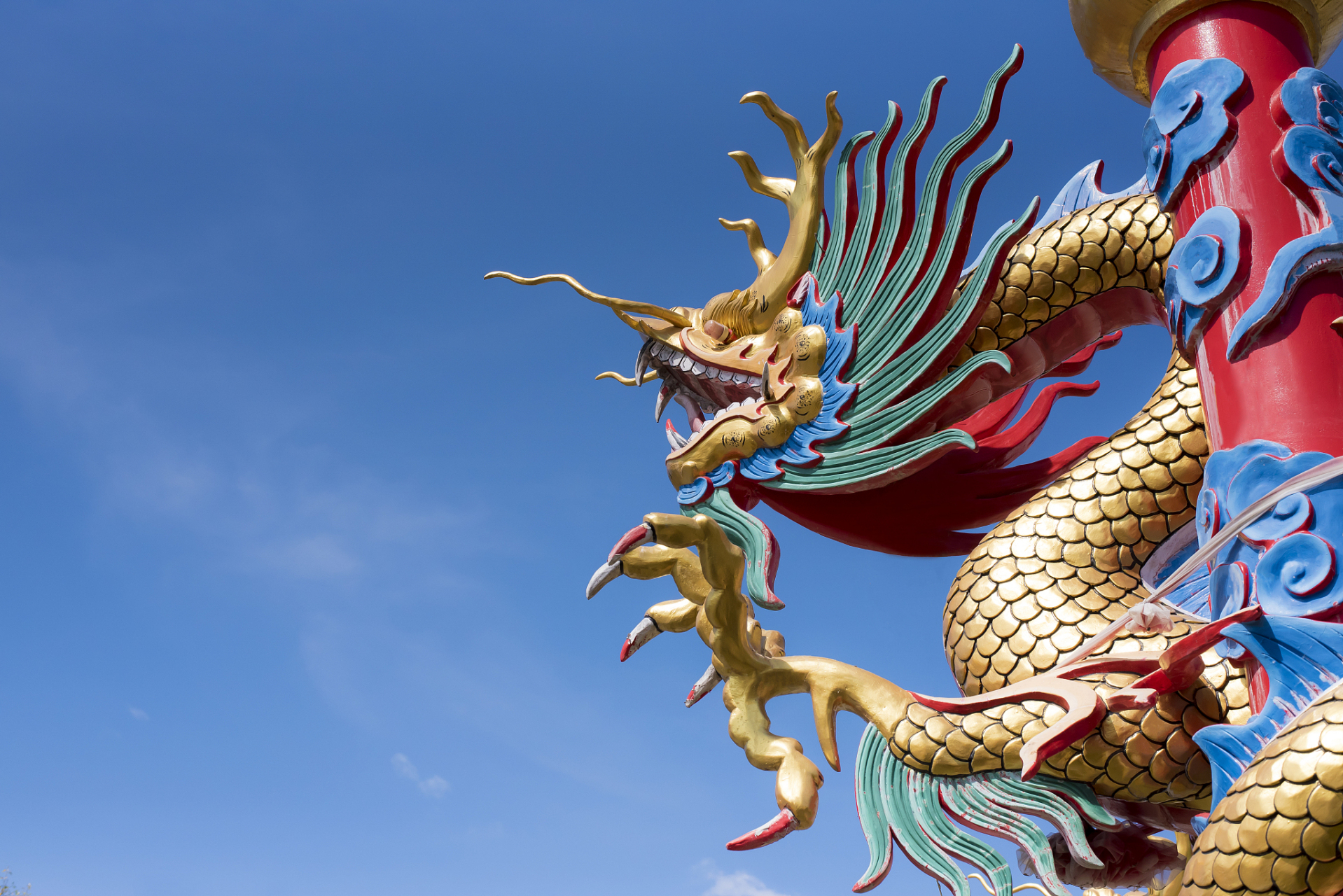 古代科举考试的第一名叫作状元,中状元被叫做独占鳌头.