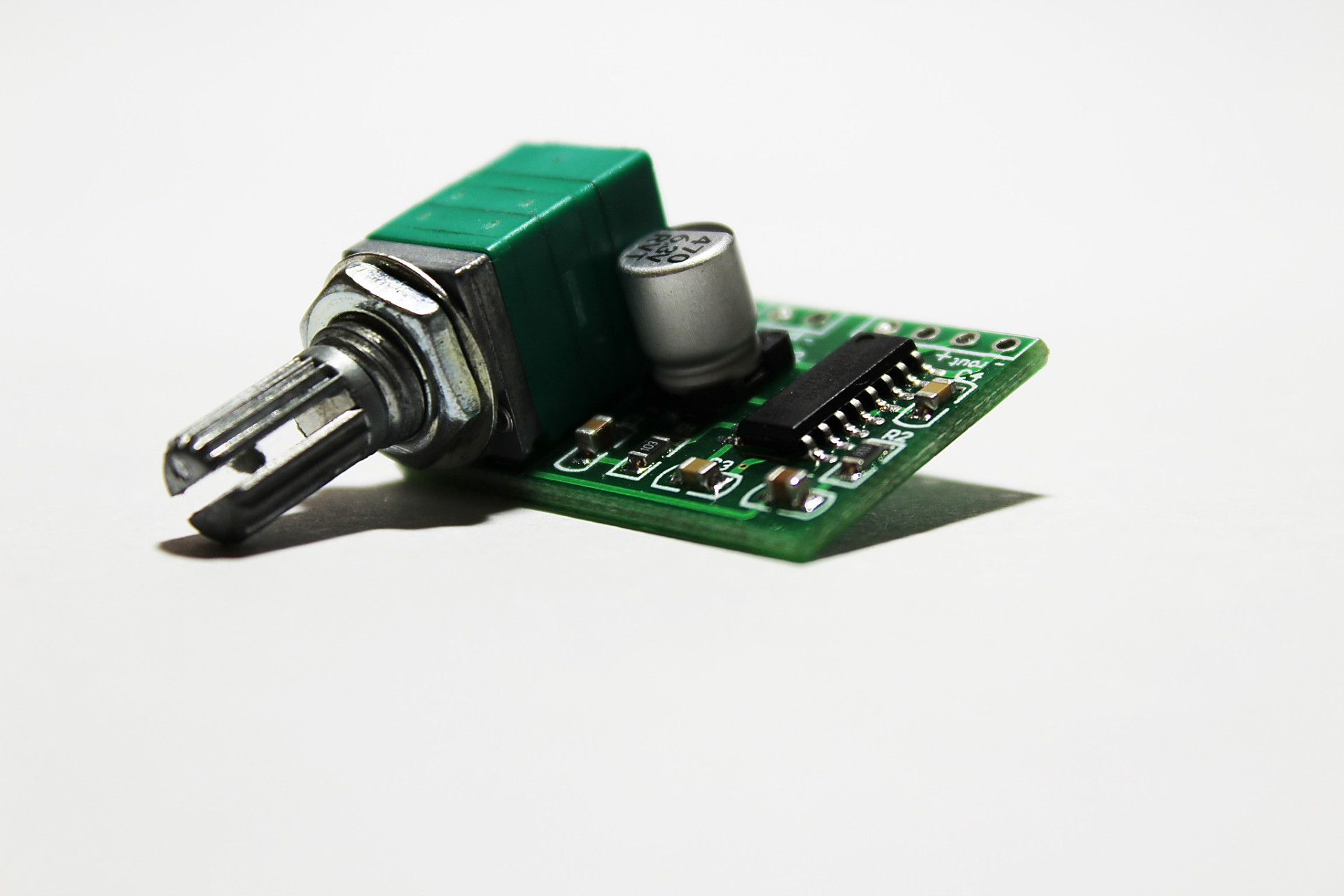 按用途分类: 压力敏和力敏传感器,位置传感器,液位传感器,能耗传感器