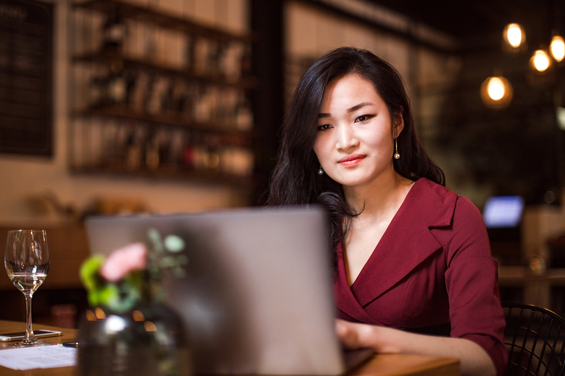 一人一句冷知识# 有个职业叫色彩顾问 色彩顾问:掌握色彩之道的沂术