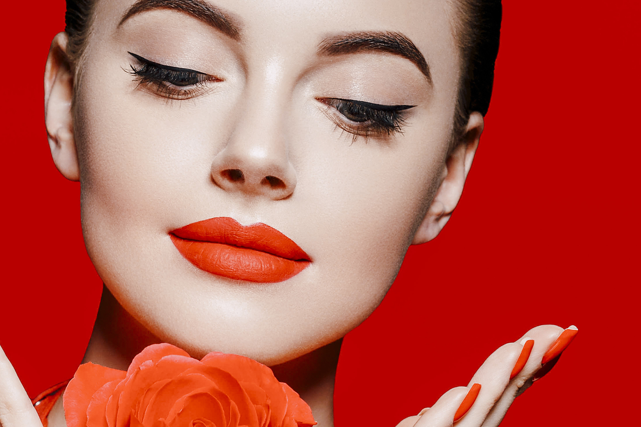 化妆小白秒变美妆达人!隔离,粉底到眼影唇彩,步骤全解析