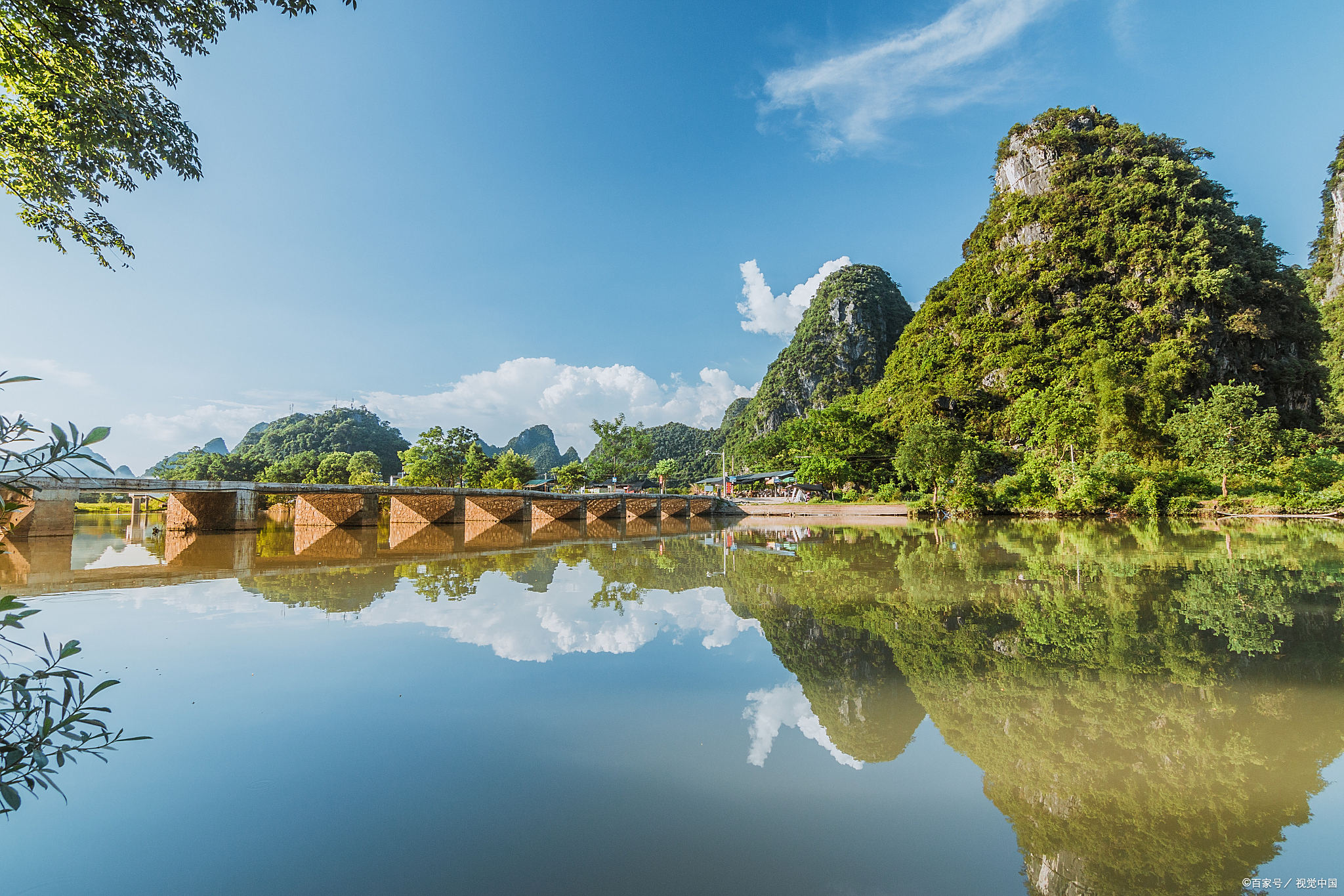 南方可是个好地方,冬天也不冷,还有好多好吃好玩的地方.