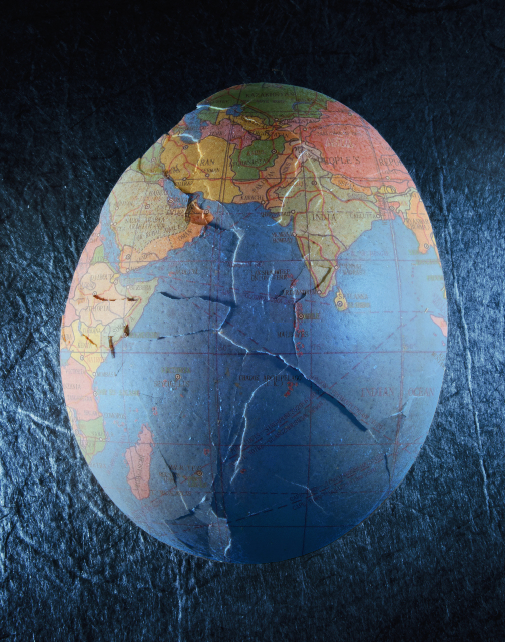 "大陆漂移"的运动过程已经在地球上进行了数百万年.约2.