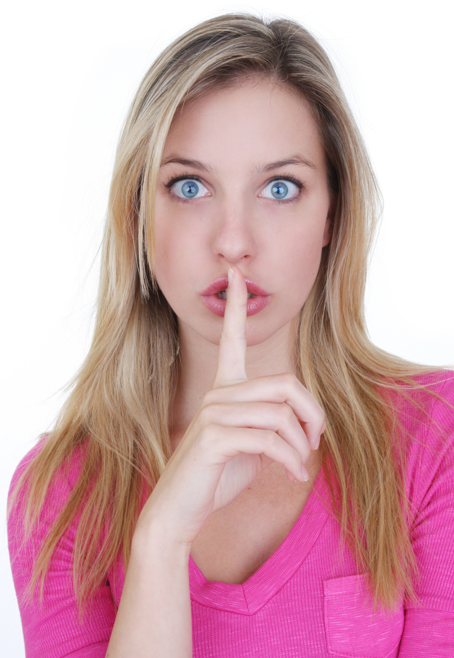 学会闭嘴不提,是对大家的一种保护  伤口已结痂,何必再揭开,否则只会