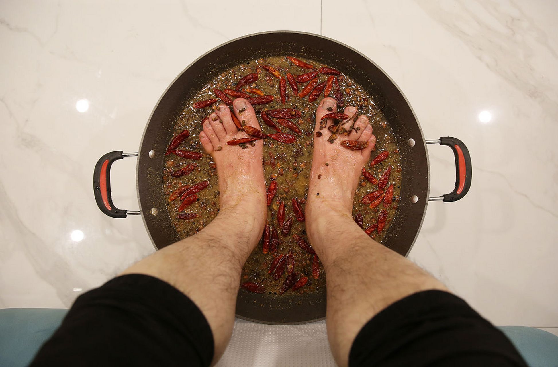 我曾经也有这样的烦恼,但是自从我遇到了养品堂泡脚包,我的生活质量就