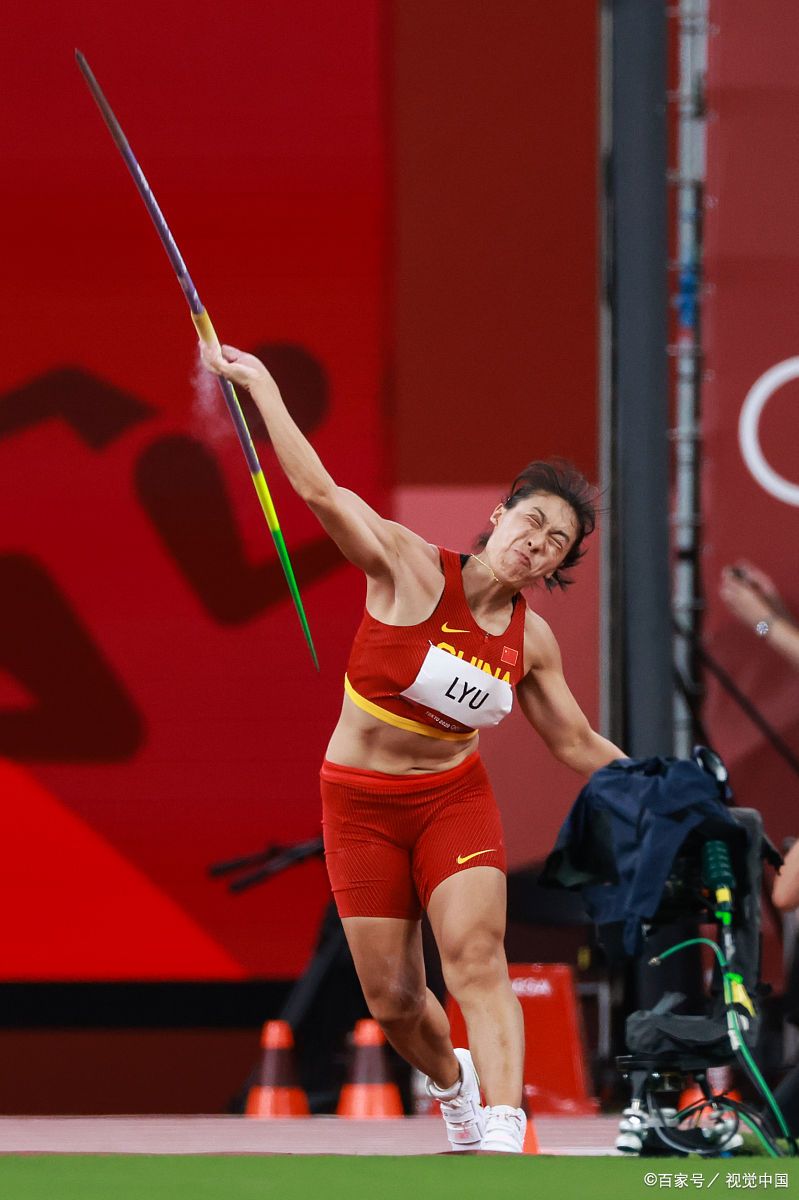 标枪比赛中,运动员到底能不能戴手套?