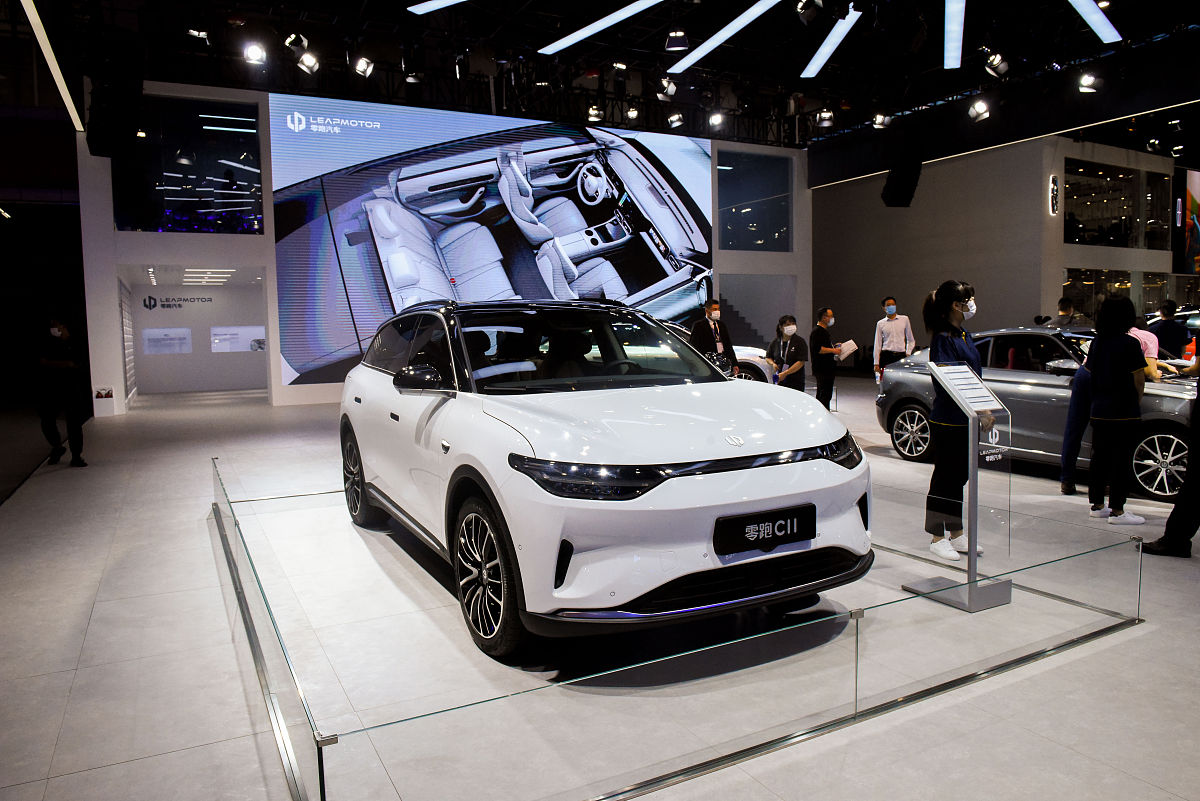 选家用五座纯电suv先看看新零跑23款c11