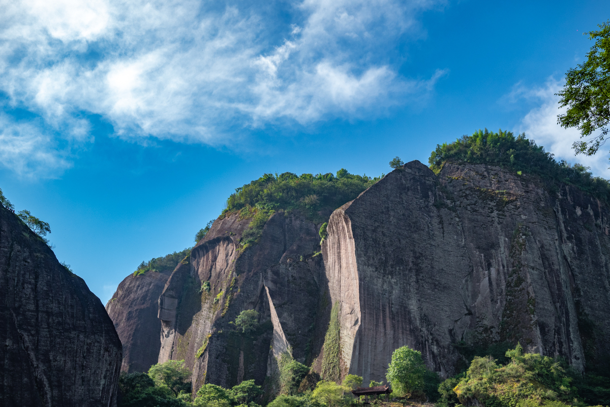 今天我将为大家分享一场关于武夷山旅游攻略的自由行三日游之旅.