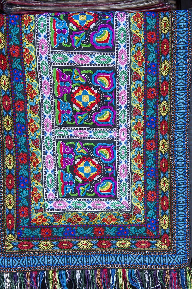 在恩施老街淘到绝版西兰卡普,摊主奶奶说这花纹