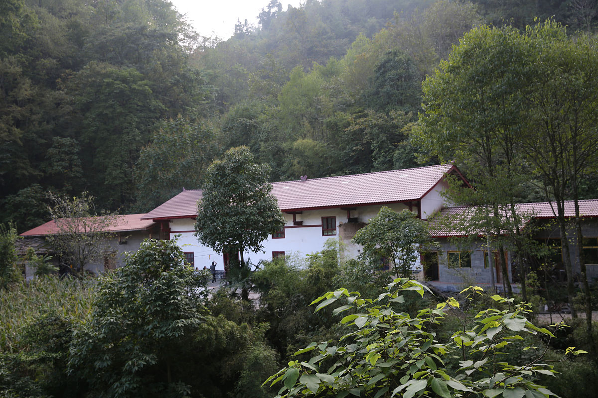 咧咧夏日避暑好去处陕西安康南宫山