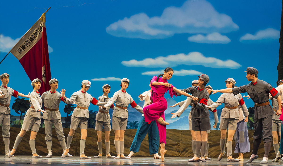 芭蕾舞剧《红色娘子军》精彩瞬间欣赏(二)