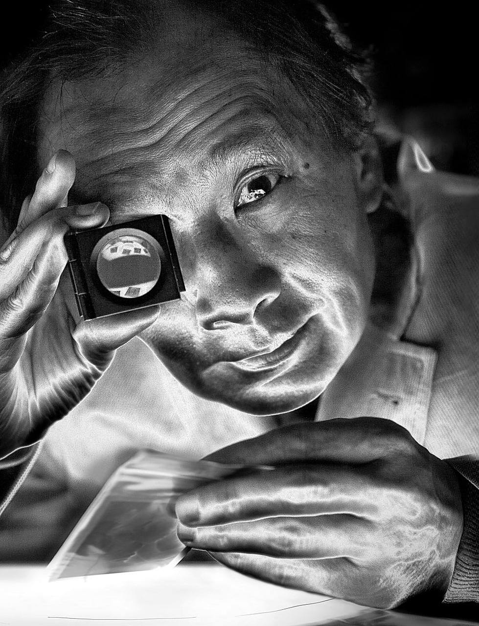 甘肃掏肠恶魔乔建国,变态恶魔徒手掏肠杀人,专对软弱少女下手吗,在没