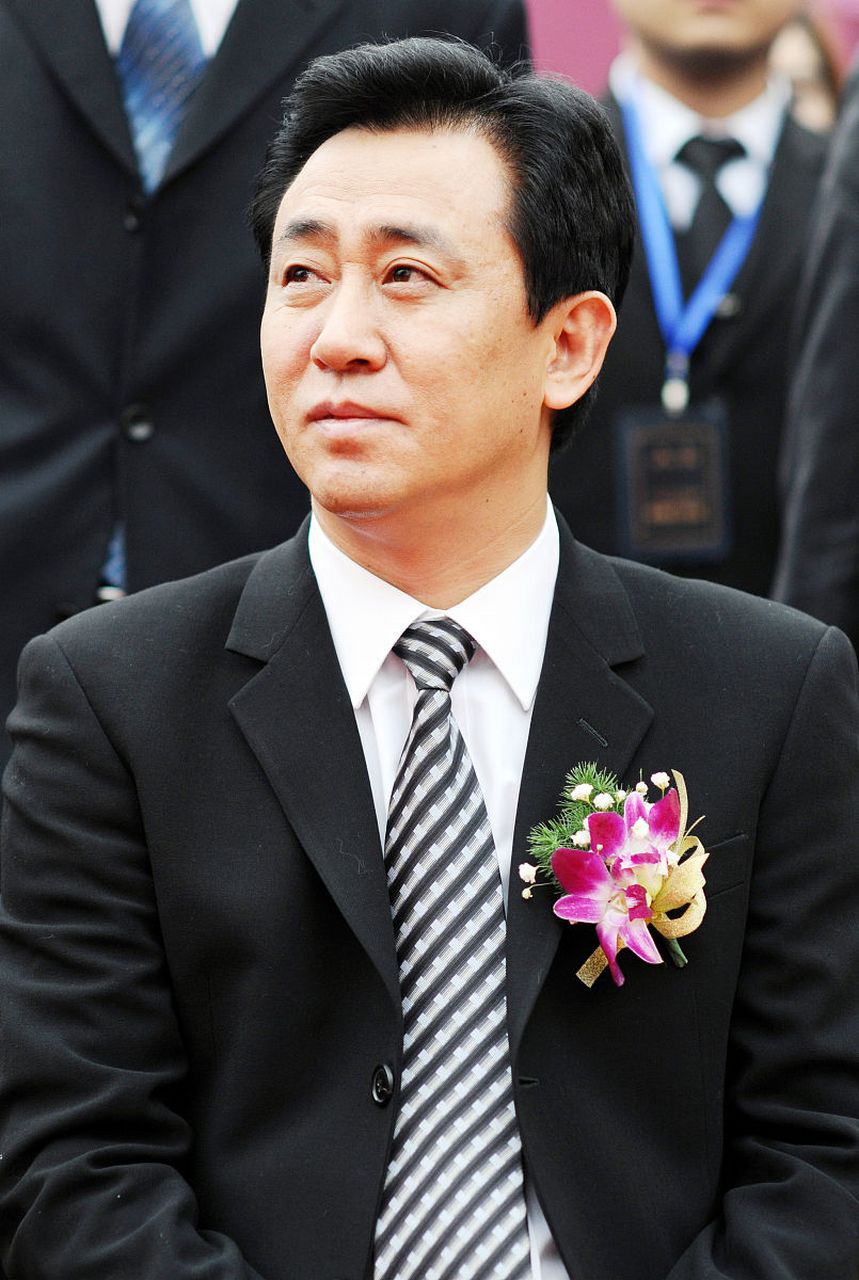 近日网上都在报道:"中国恒大:许家印成被执行人".     中国恒大于2023