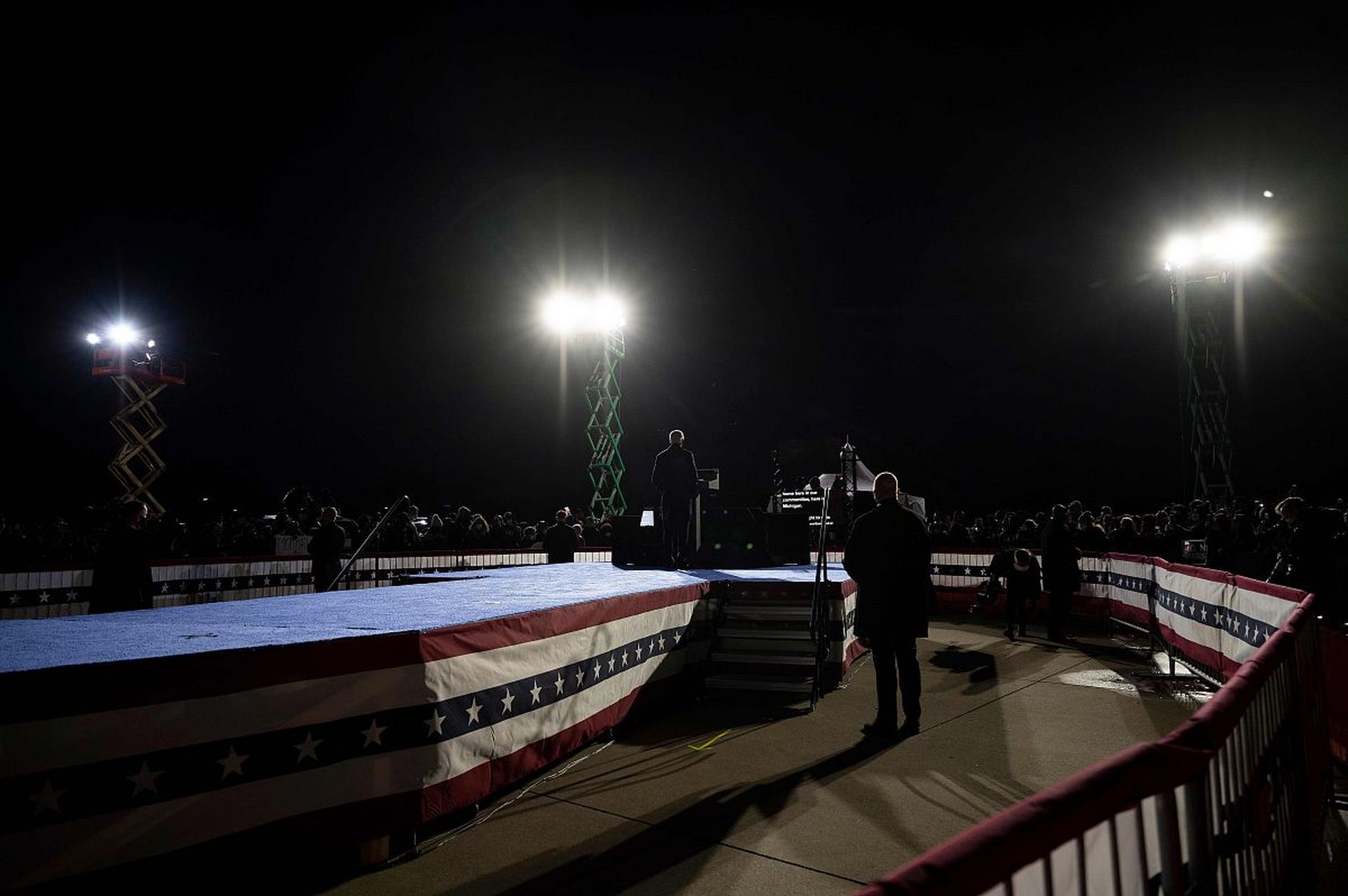 传递正能量# 美国第46任总统拜登要么不懂,要么不在乎将在他卸任汉苘