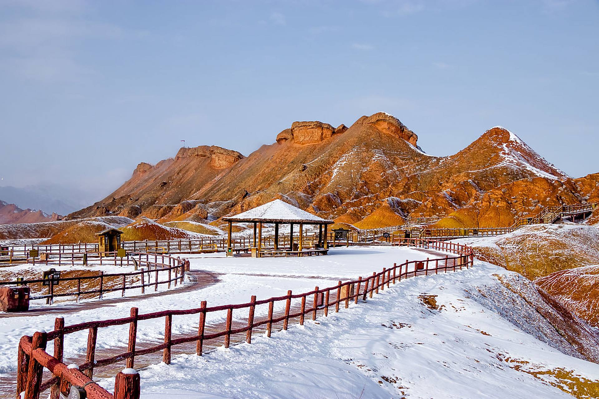 12-1月甘肃旅游攻略|冬日西北的苍凉与温情