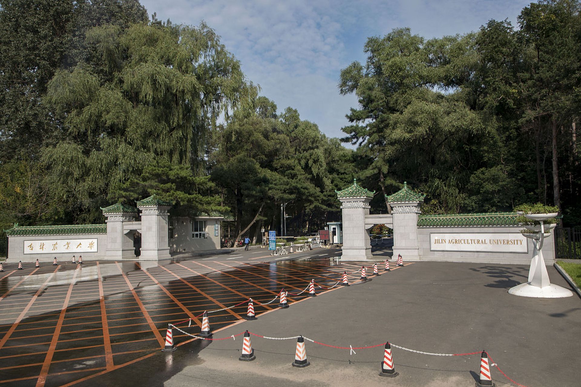 作为中国优秀的农业科技大学之一,吉林农业大学以其卓越的教学和研究