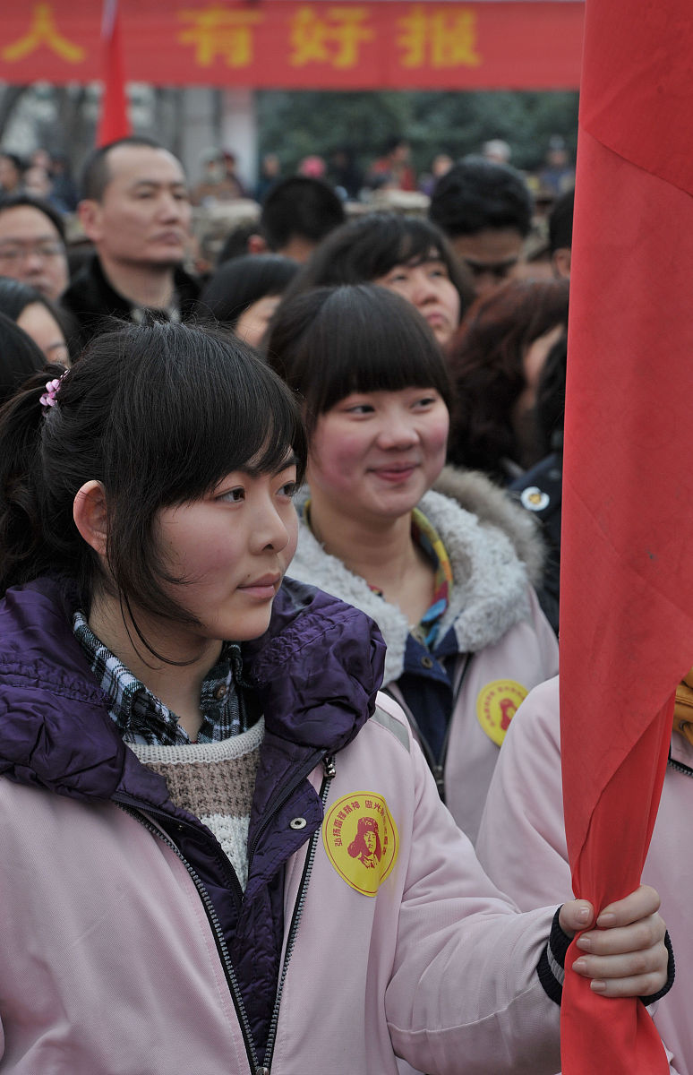 请相信,你的光芒一定会照亮更多人的生命之路