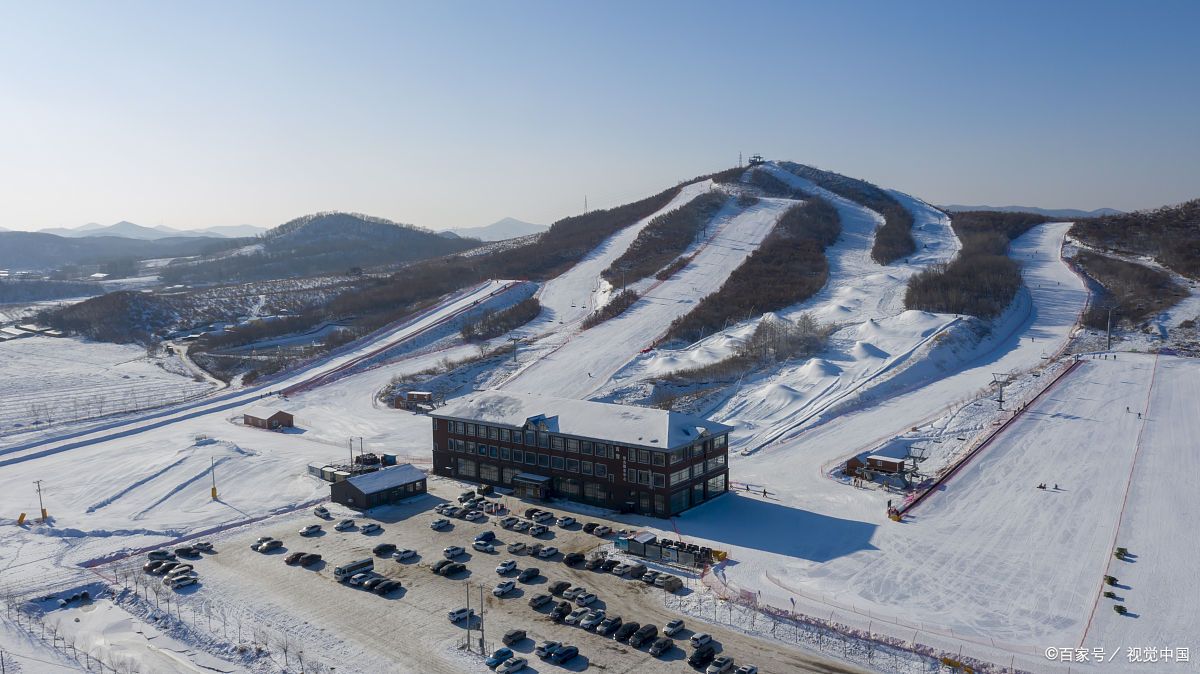 中国天然滑雪场图片