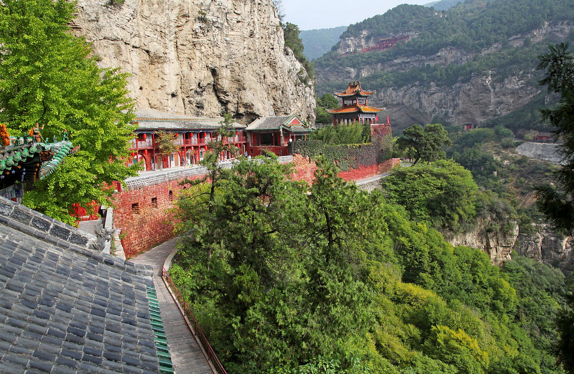 蒲城附近旅游景点有哪些 蒲城,位于中国陕西省渭南市,是一座历史悠久