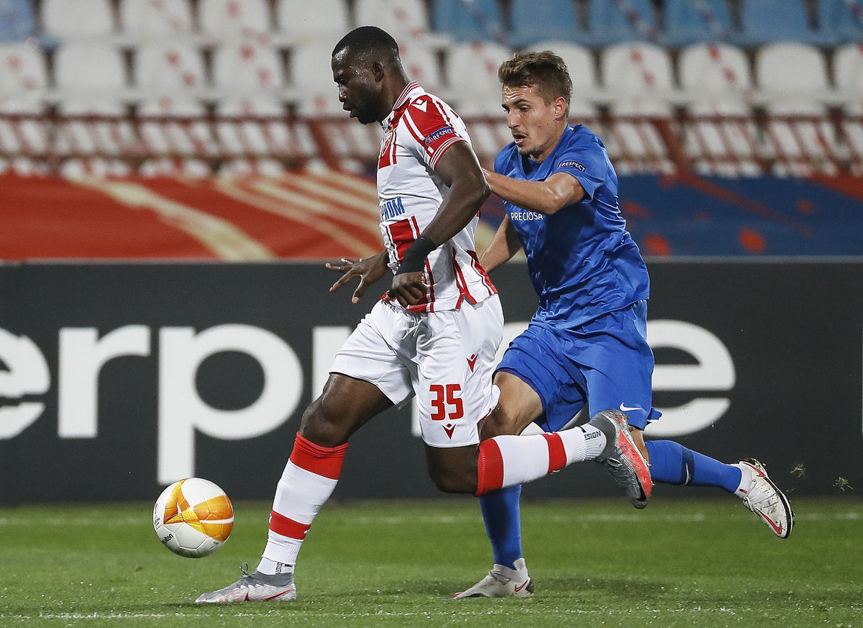 挪超 克里斯蒂 vs 布兰  比赛时间:2021-07-06 01:00:00  球场