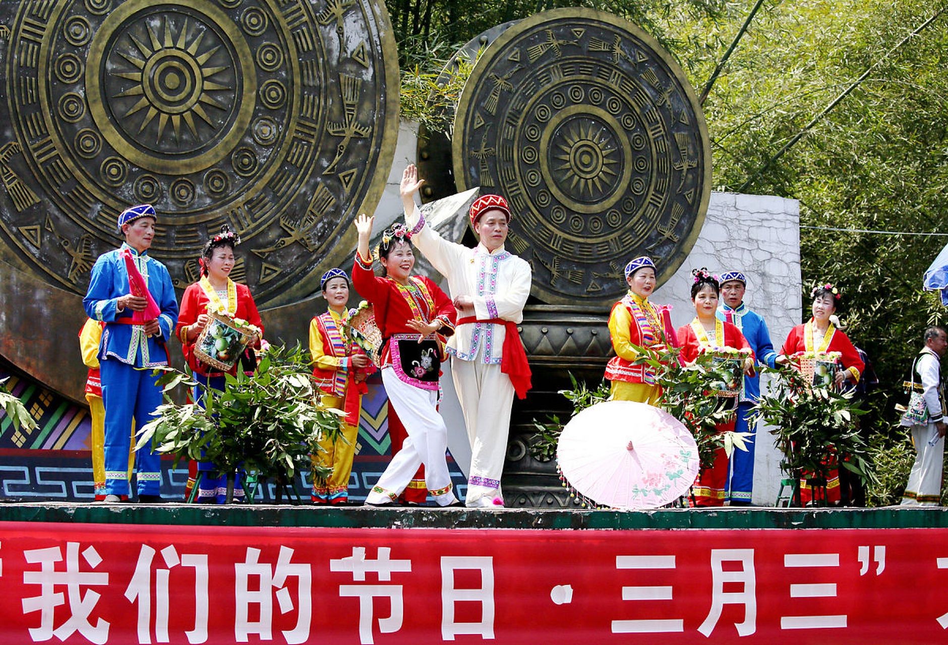 广西三月三放假3天,多开心啊!三月三,又称上巳节