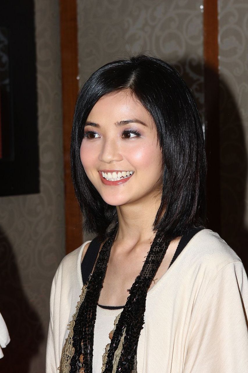 据报道,他们的分手原因主要是男方玩心过大,与阿sa在一起时还与其他