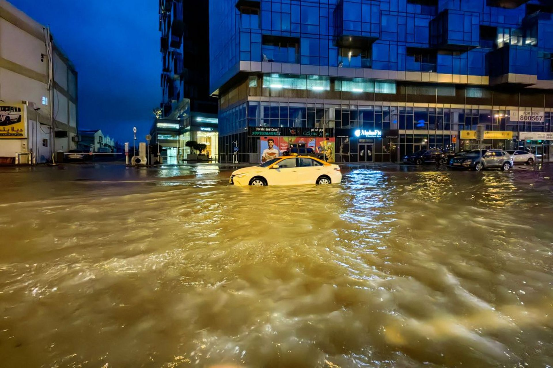 珠江流域45条河流遭遇超警洪水,广东暴雨五十年一遇重现期来临