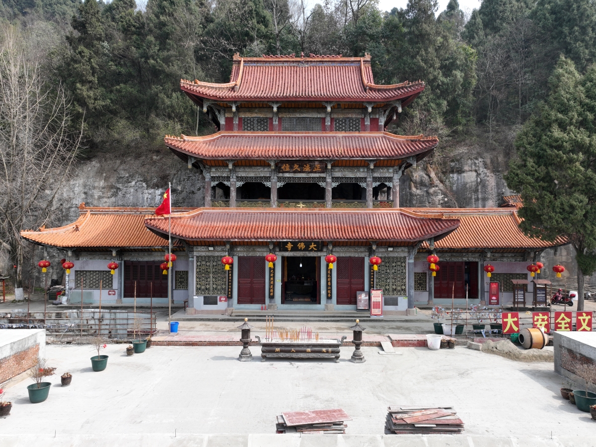 银滩旅游度假区:位于乳山市东南部,是一个国家4a级旅游景点.