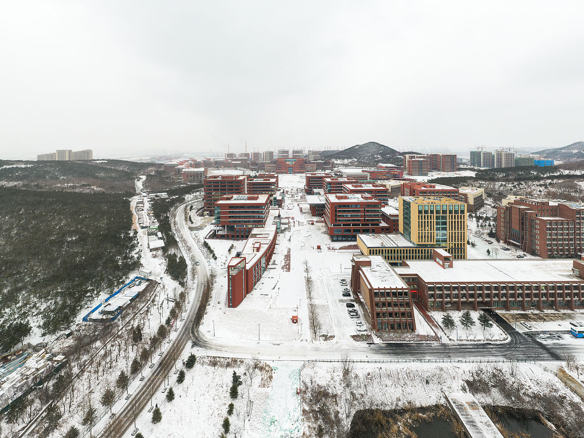 青岛理工大学校区图片