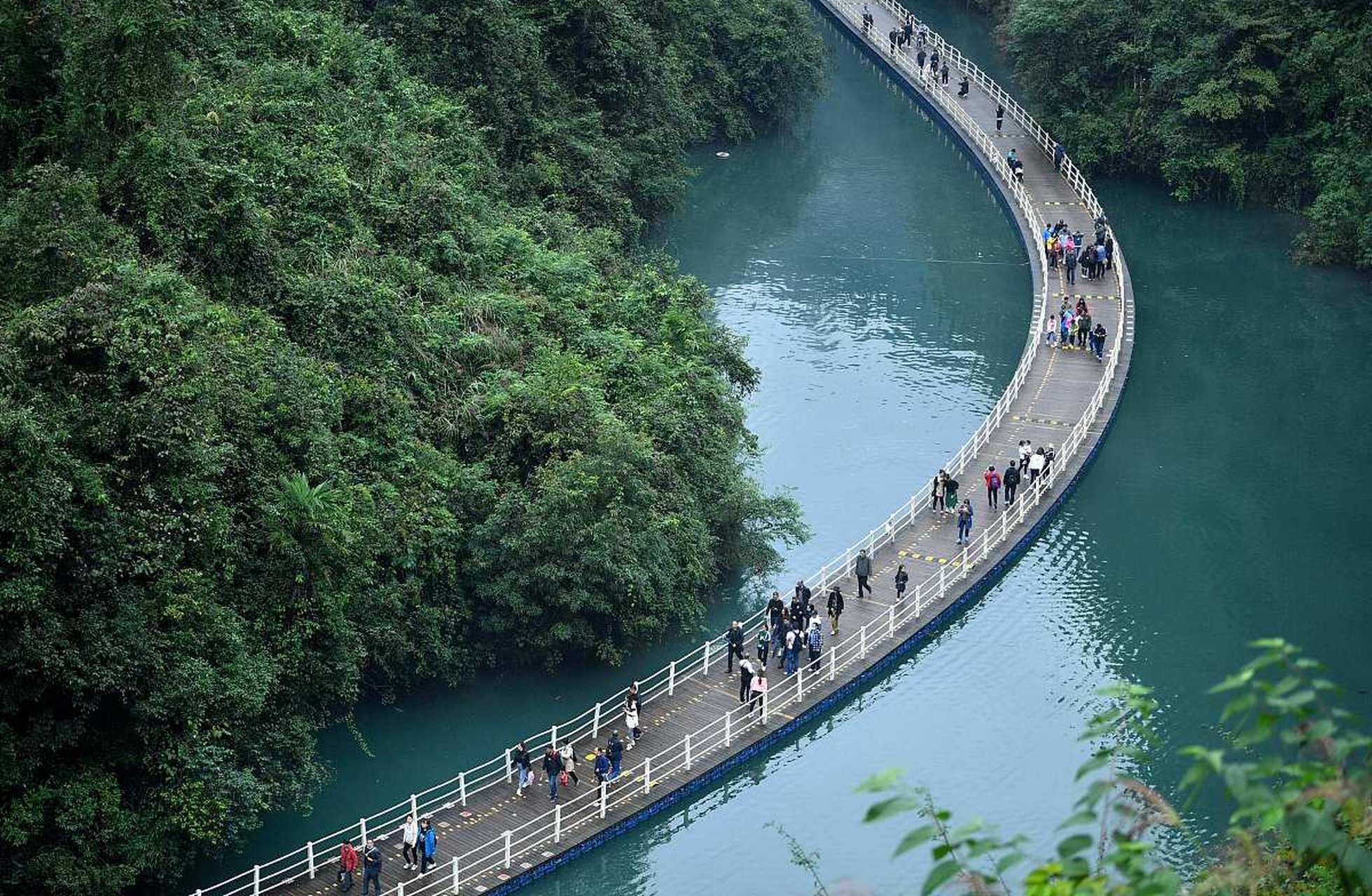 石燕湖景区是一个集休闲娱乐,水上乐园,亲子游乐等多种功能为一体的