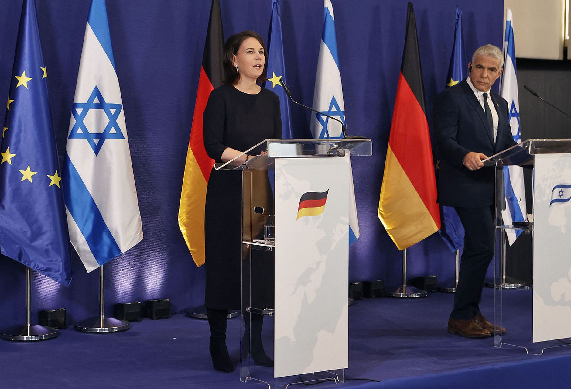 德国外长贝尔伯克近日接受采访时称:"德国有全球最大的洗衣机生产厂商