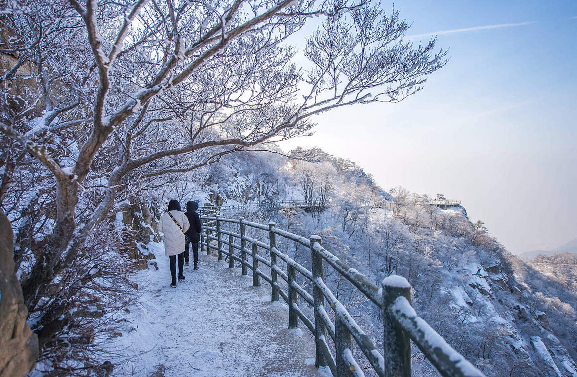 9015 潍坊临朐沂山:沂山位于山东省潍坊市临朐县,是中国五大镇山