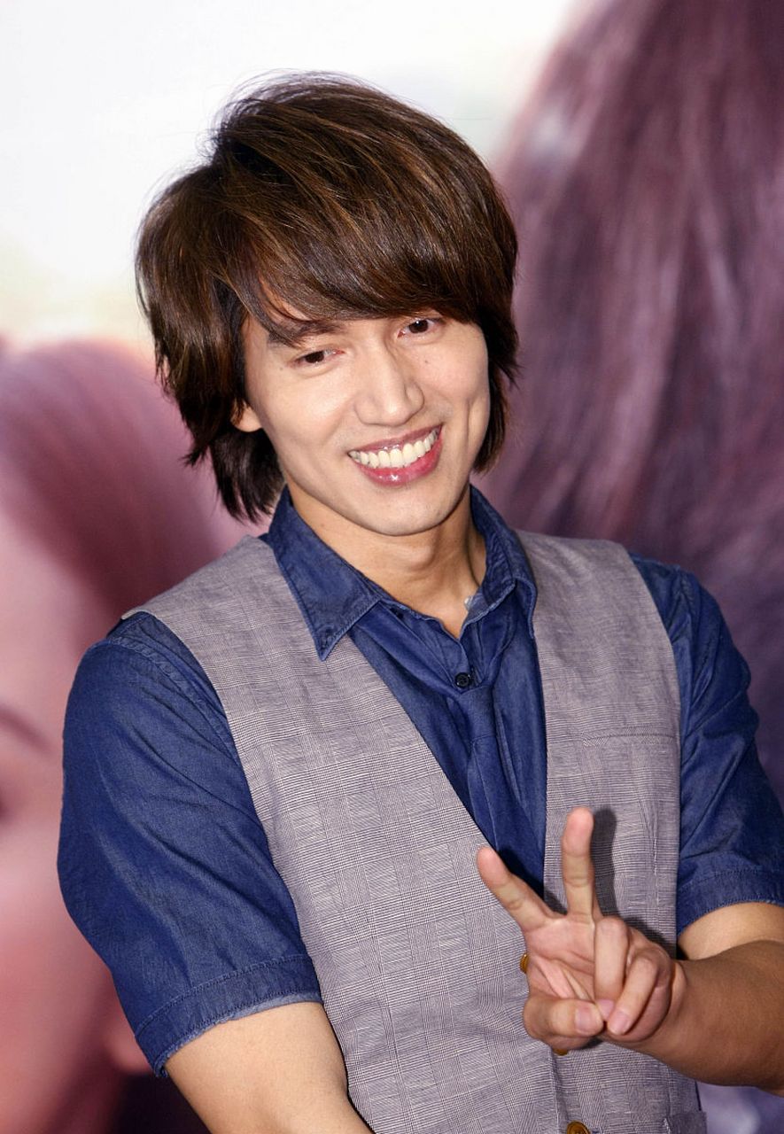 言承旭自曝小时候被妈妈抛弃# #8月1#言承旭说不希望我的小孩不被