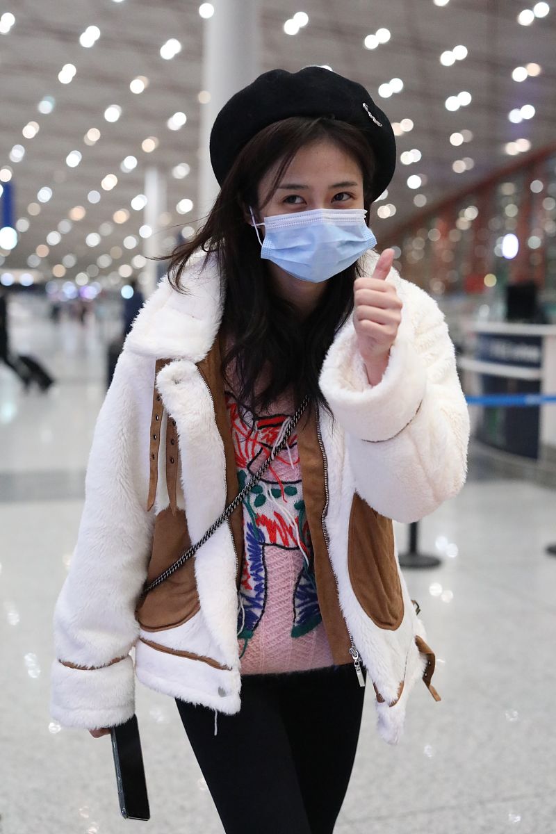 90后女星白鹿,戴口罩还那么好看那么美