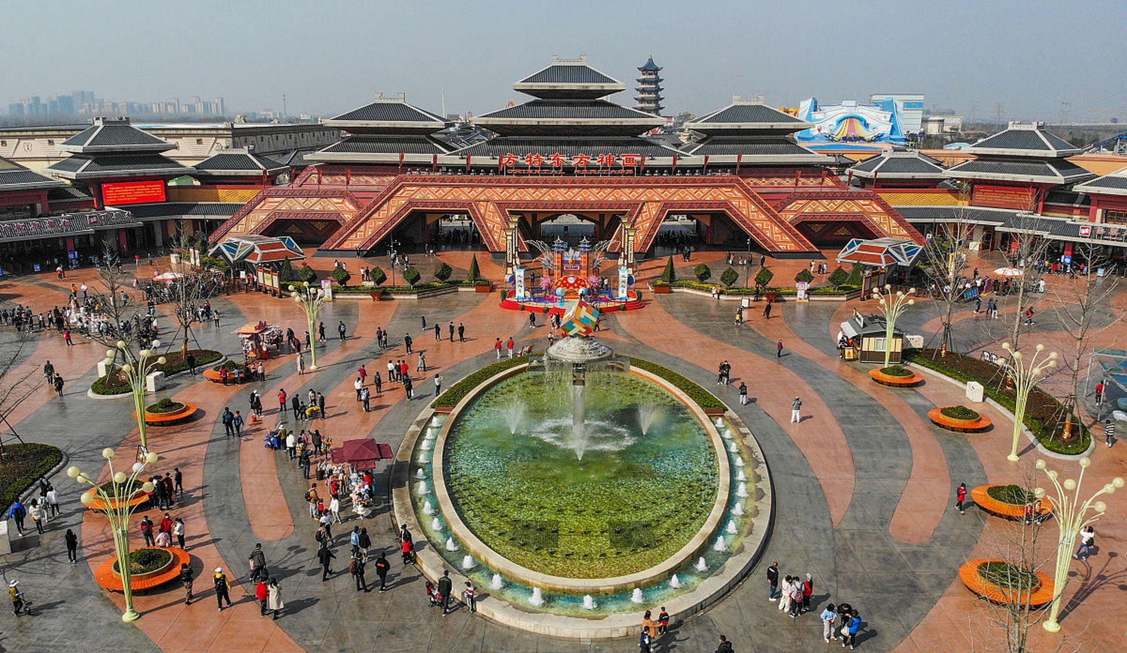 长沙方特东方神画的魅力在于将传统与现代,历史与科技有机地结合,为