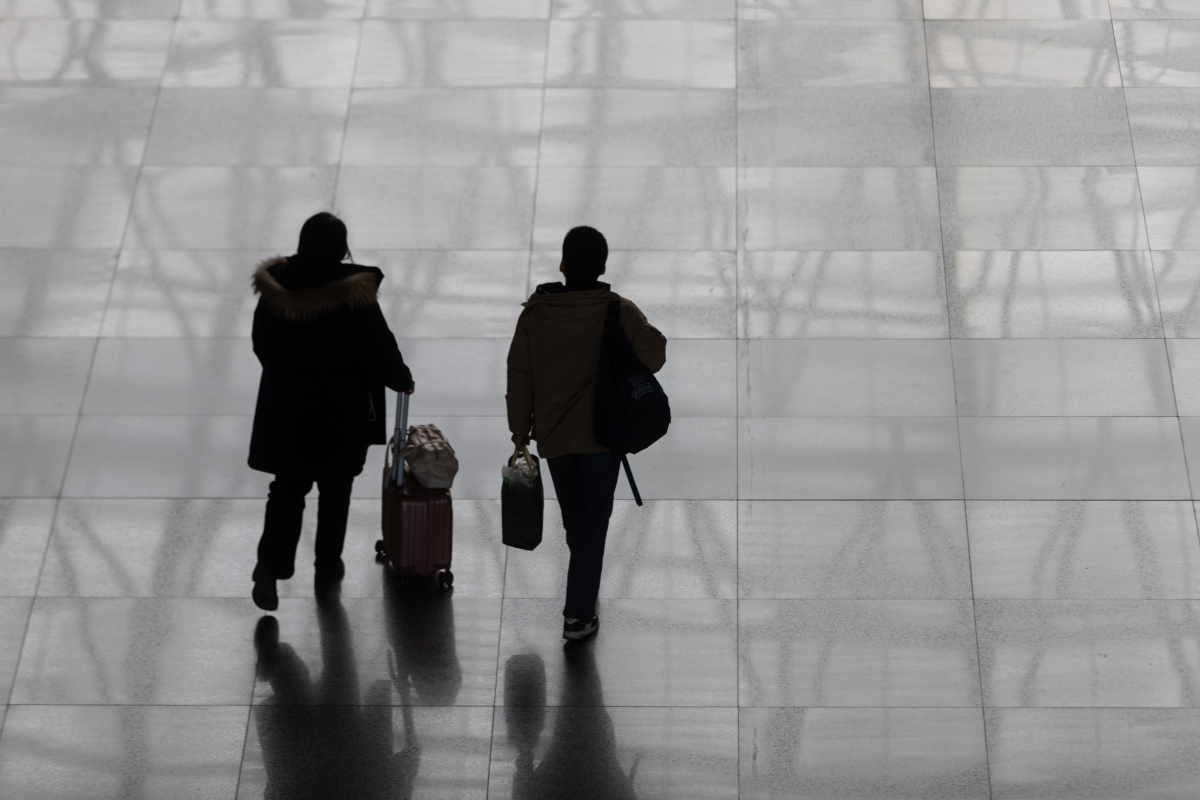 每当踏上离家的路总有那么一丝难以割舍的情感萦绕心头